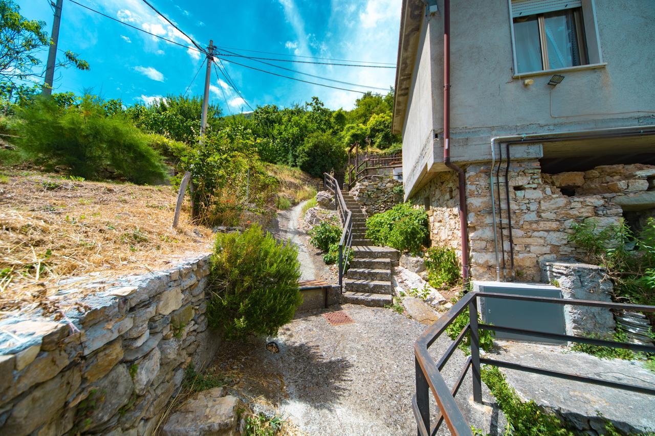 Tourist Dependance "Cinque Terre" Apartment La Foce Exterior photo